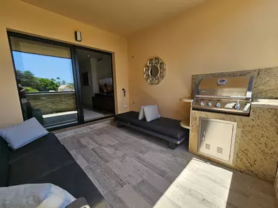 Middle Floor Apartment in Puerto Banús