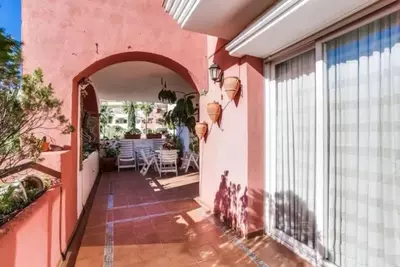 Middle Floor Apartment in Marbella