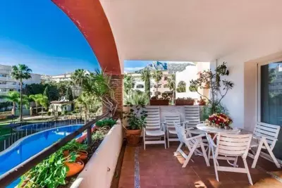 Middle Floor Apartment in Marbella
