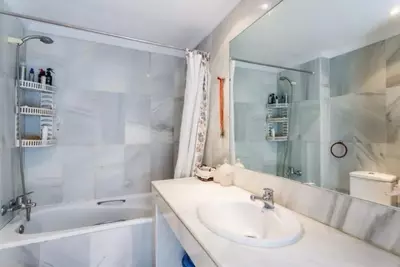 Middle Floor Apartment in Marbella