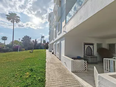 Ground Floor Apartment in Marbella
