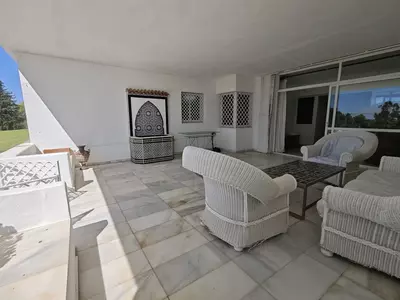 Ground Floor Apartment in Marbella