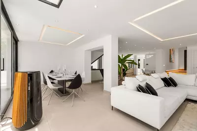 Detached Villa in Nueva Andalucía