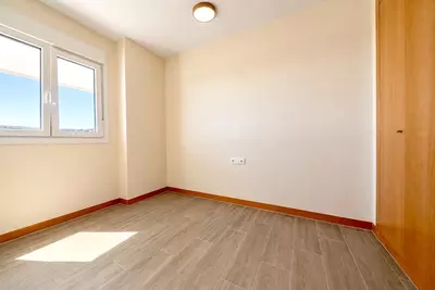 Middle Floor Apartment in Estepona