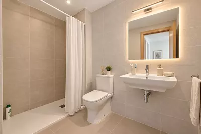 Middle Floor Apartment in Estepona