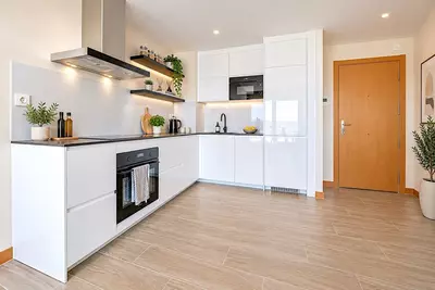 Middle Floor Apartment in Estepona