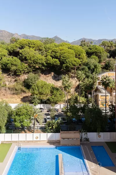 Middle Floor Apartment in Marbella