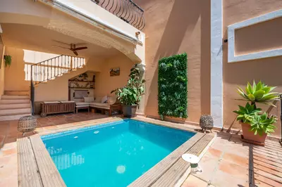 Semi-Detached House in Nueva Andalucía