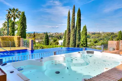 Detached Villa in Benahavís