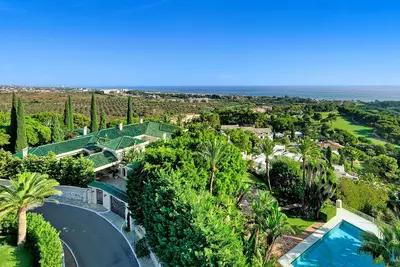 Detached Villa in Marbella