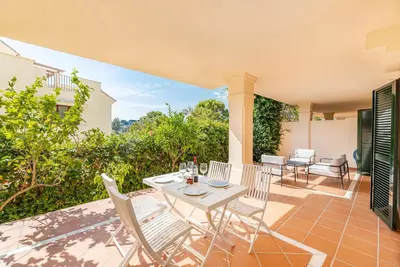 Middle Floor Apartment in Marbella