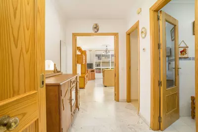 Middle Floor Apartment in Estepona