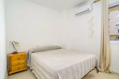 Middle Floor Apartment in Estepona