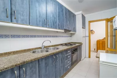 Middle Floor Apartment in Estepona