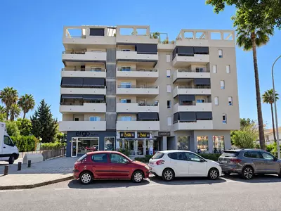 Middle Floor Apartment in Nueva Andalucía
