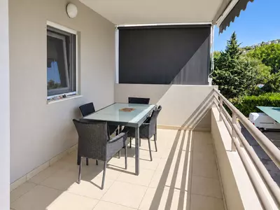 Middle Floor Apartment in Nueva Andalucía