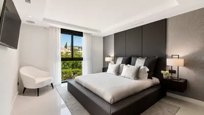 Detached Villa in Nueva Andalucía