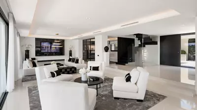 Detached Villa in Nueva Andalucía