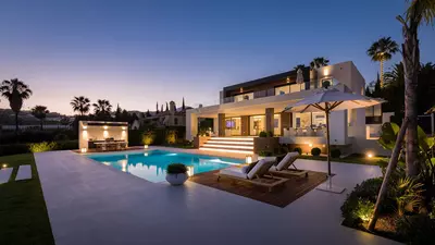 Detached Villa in Nueva Andalucía