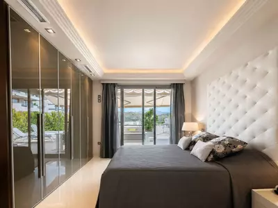 Middle Floor Apartment in Benahavís