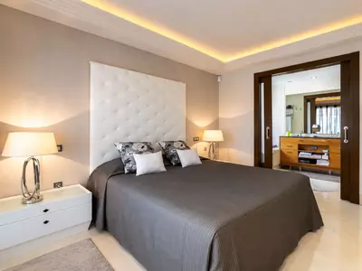 Middle Floor Apartment in Benahavís