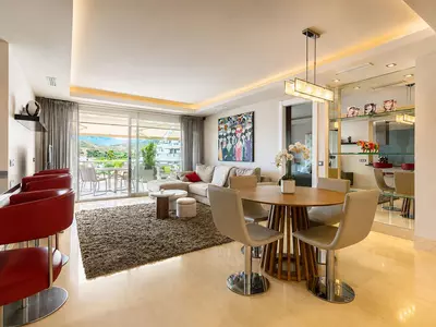 Middle Floor Apartment in Benahavís