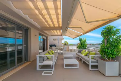 Middle Floor Apartment in Benahavís