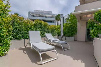 Middle Floor Apartment in Benahavís