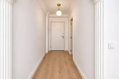 Middle Floor Apartment in Estepona