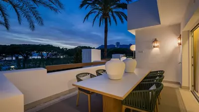 Middle Floor Apartment in Marbella