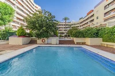 Middle Floor Apartment in Marbella