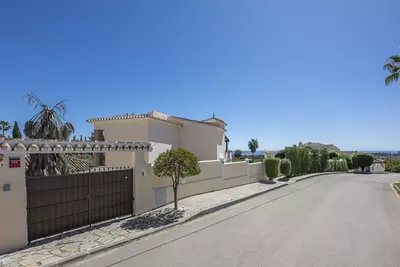Detached Villa in Estepona