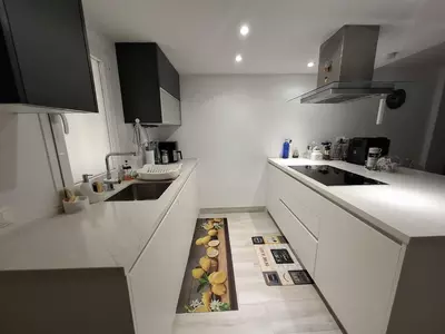 Middle Floor Apartment in Marbella