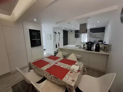 Middle Floor Apartment in Marbella