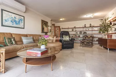 Middle Floor Apartment in Marbella