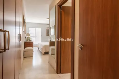 Middle Floor Apartment in Marbella