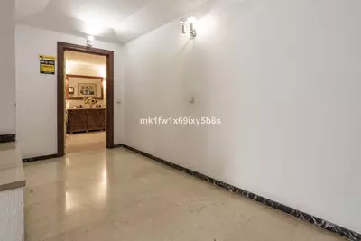 Middle Floor Apartment in Marbella