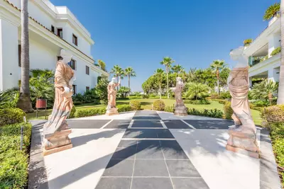 Ground Floor Apartment in Estepona