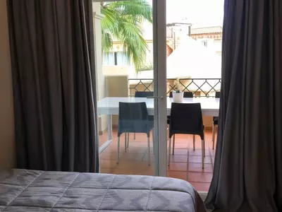Middle Floor Apartment in Bel Air
