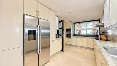 Penthouse in Los Monteros
