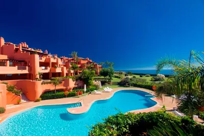Penthouse in Los Monteros
