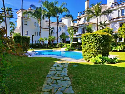 Ground Floor Apartment in Nueva Andalucía