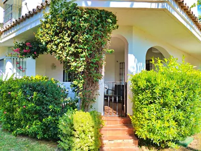 Ground Floor Apartment in Nueva Andalucía