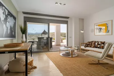 Middle Floor Apartment in Benahavís