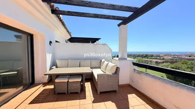 Penthouse in Casares Playa