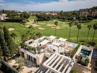 Detached Villa in Nueva Andalucía