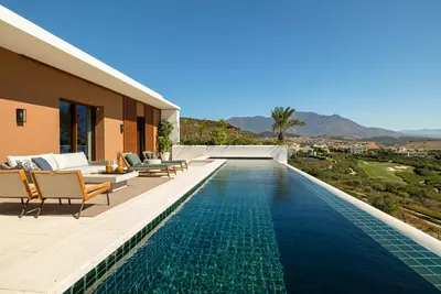 Detached Villa in Casares