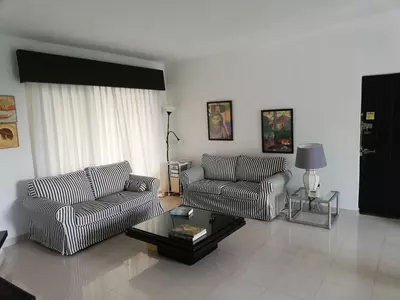 Middle Floor Apartment in Puerto Banús