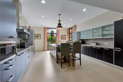 Detached Villa in Guadalmina Baja