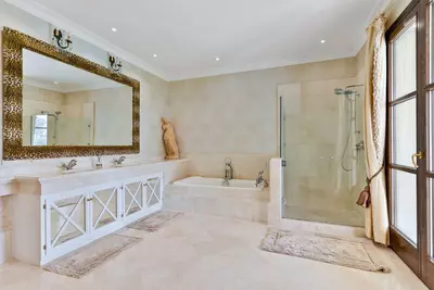Detached Villa in Guadalmina Baja